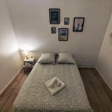 Le Salluste Cosy T2 With Balcony In *