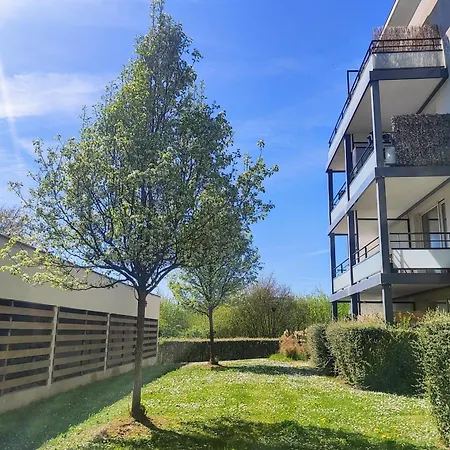 Le Salluste Cosy T2 With Balcony In Appartement Straatsburg