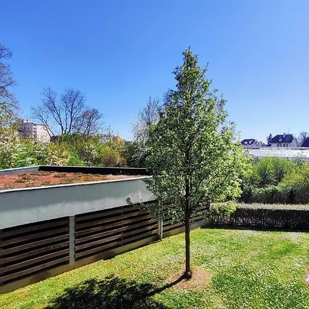 Le Salluste Cosy T2 With Balcony In Appartamento *